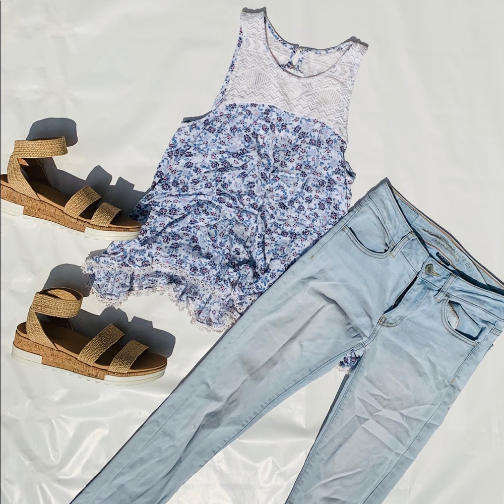 🌱White lace tank top